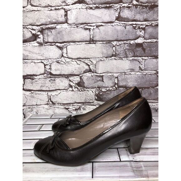 GIORGIA B. Brown Leather Patent Bow Designer Pumps Heels Women’s Sz 38EU/7.5M US - Picture 3 of 16
